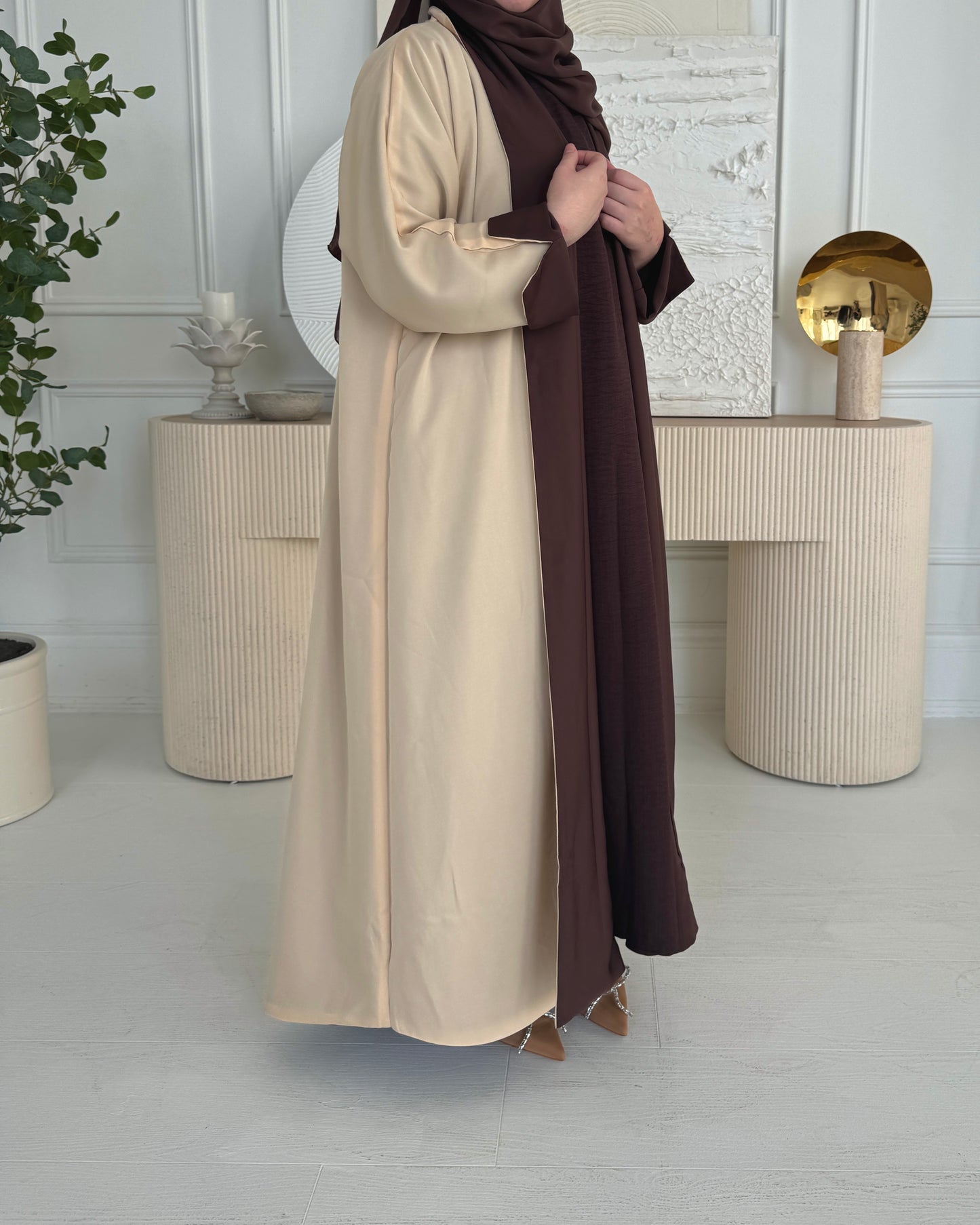 Nada Reversible Abaya • Brown & Beige