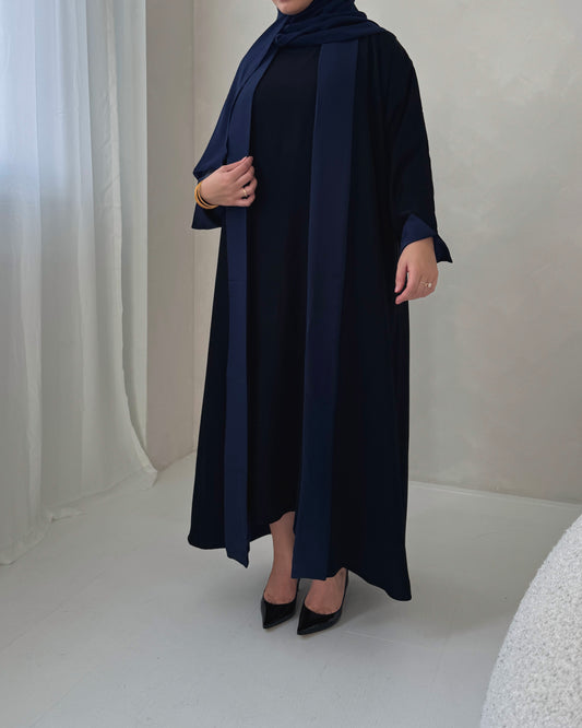 Nada Reversible Abaya • Black & Blue